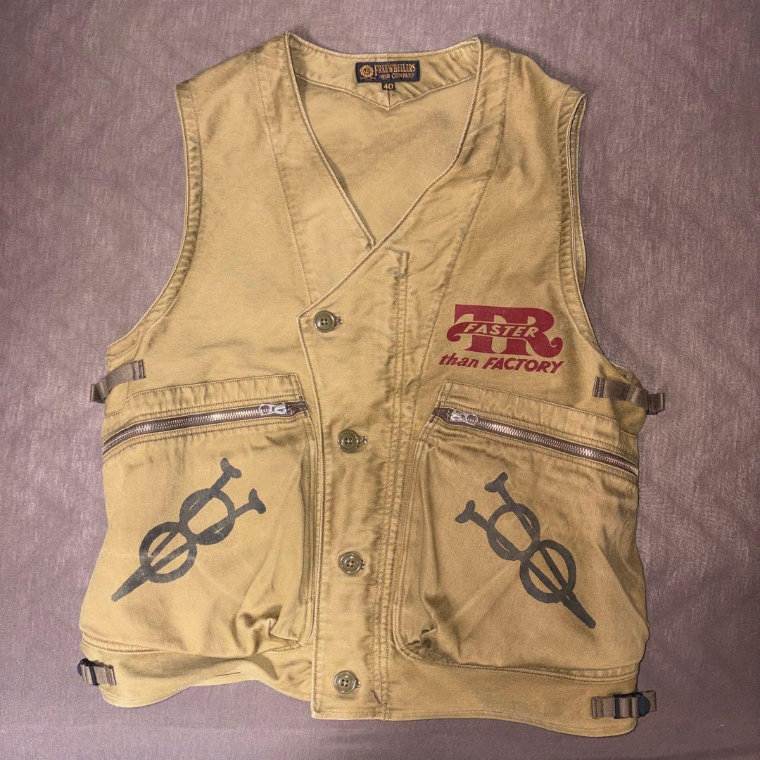 FREEWHEELERS スピードエンジニアスリーブレスコート サイズ40