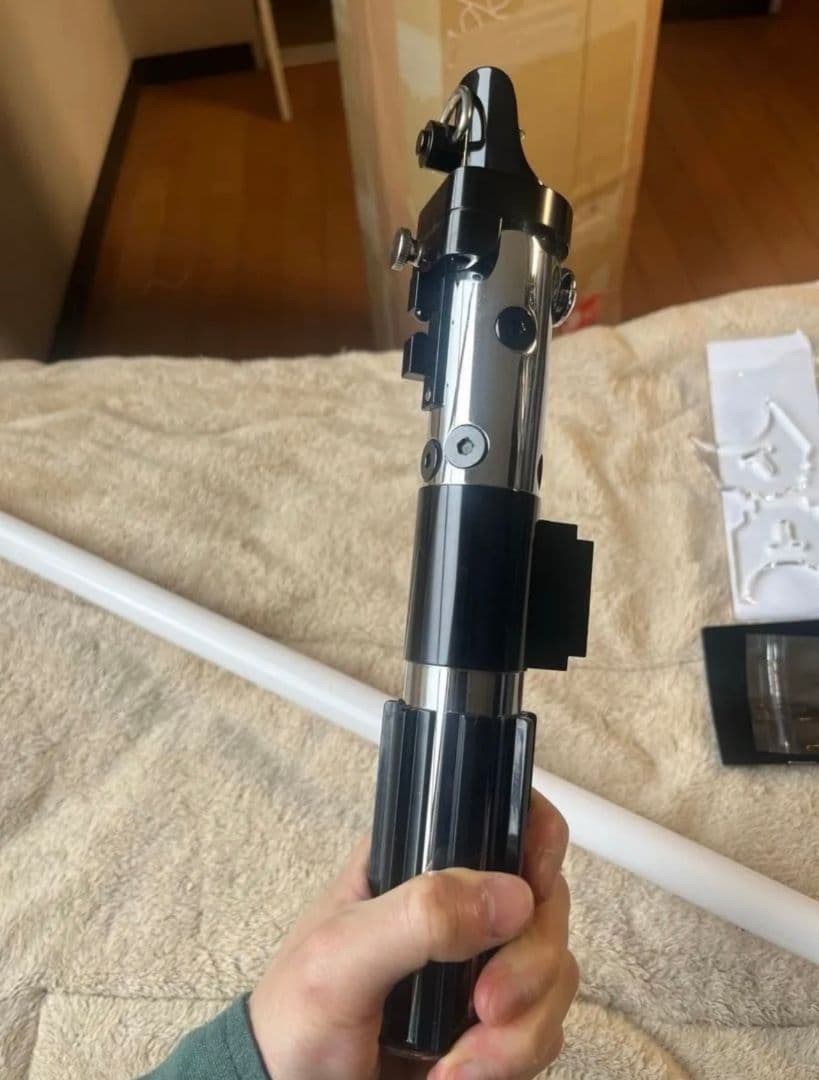 ダースベイダーのカスタムライトセイバー Punksabers