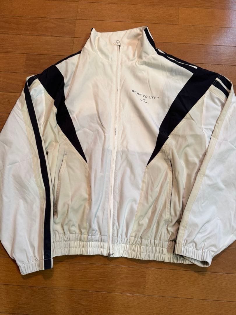 完売リフトLYFT2LINEOVERSIZE TRACK 上下LセットIVORY