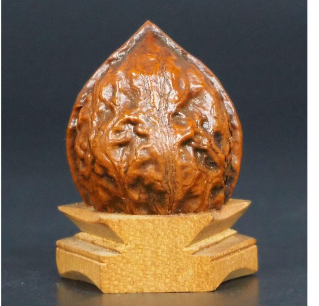 送料無料　440年続く 会津柳津 微細彫刻　金坂富仙作　胡桃の中に七福神