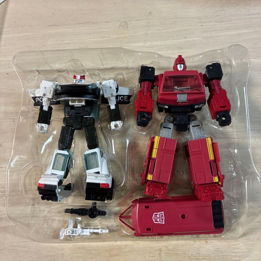 トランスフォーマー アースライズアイアンハイド&プロール　ER EX-18