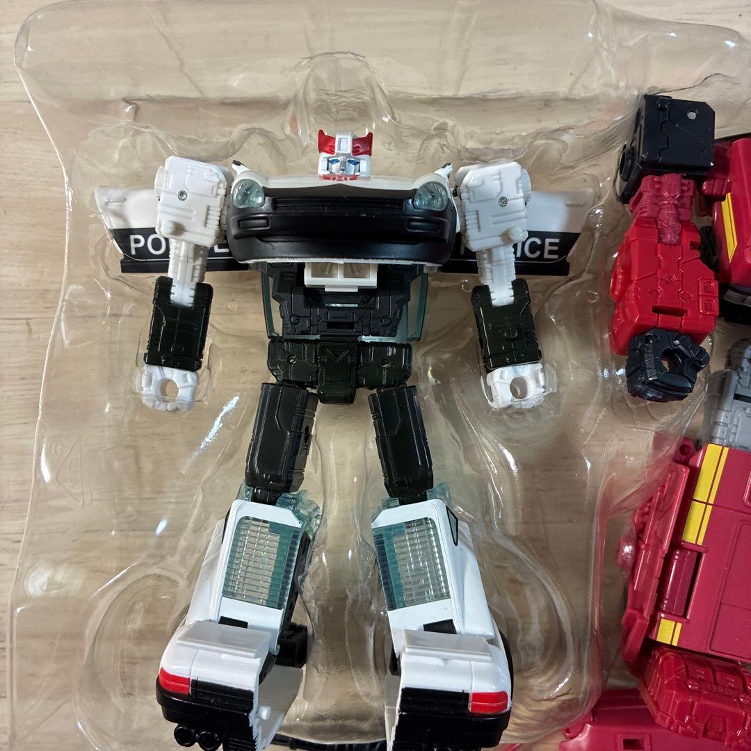 トランスフォーマー アースライズアイアンハイド&プロール　ER EX-18