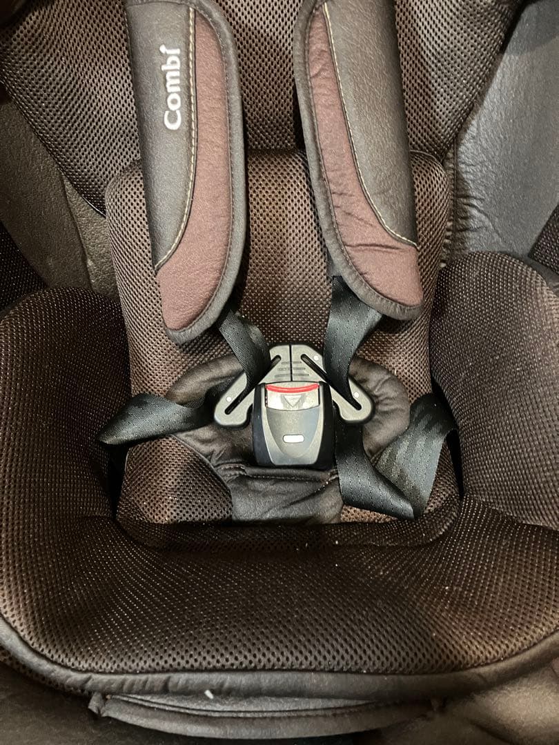 コンビ クルムーヴスマートエッグショック JG-600 チャイルドシート