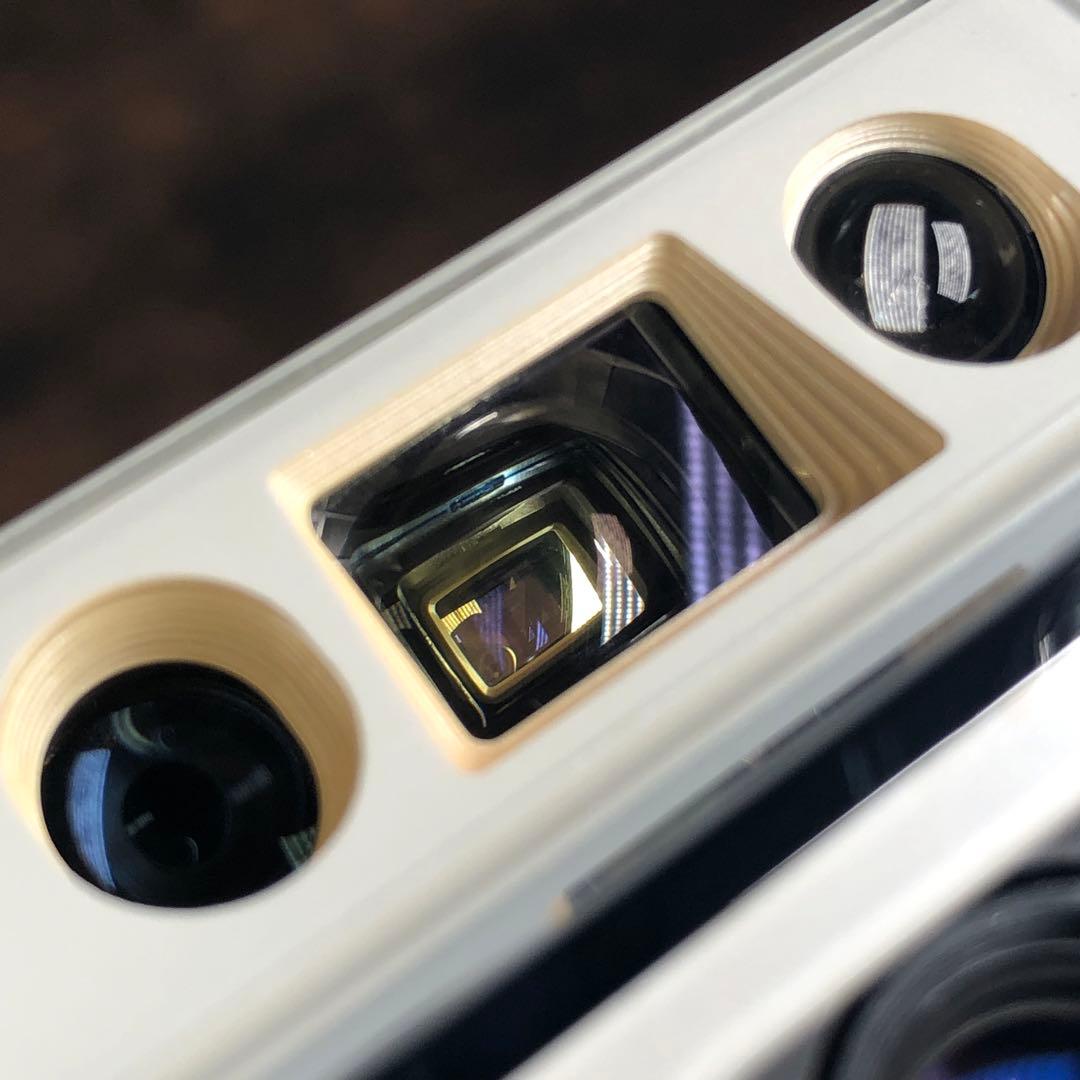 フィルムカメラ MINOLTA AF-E QUARTZ DATE COURREGES QD