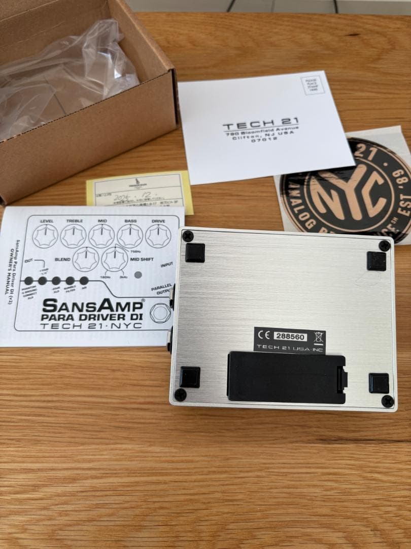 Tech 21 SansAmp Para D DI 20周年記念モデル