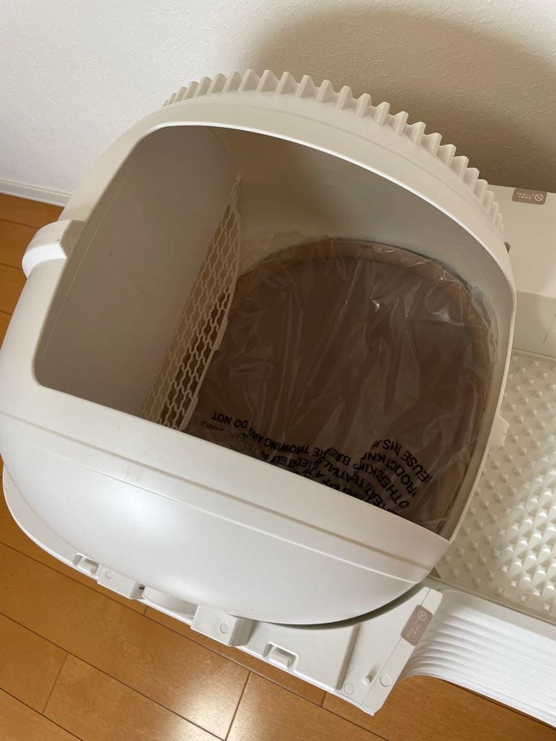 Pety 自動清掃 猫用トイレ ホワイト