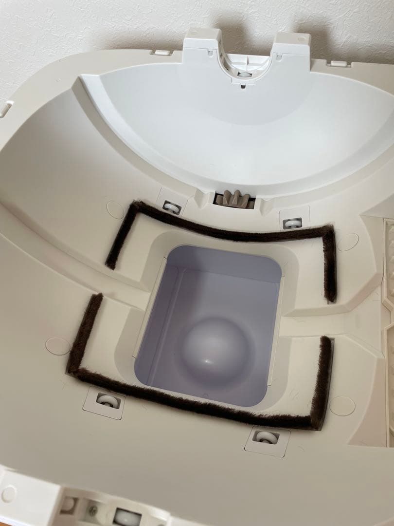 Pety 自動清掃 猫用トイレ ホワイト