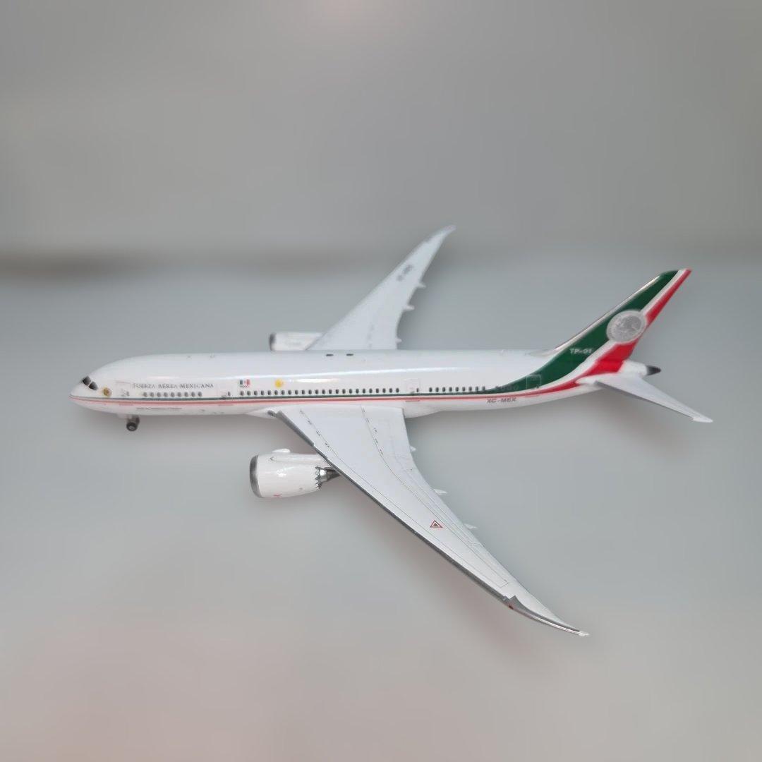 Geminijets1/400 メキシコ空軍 B787-8