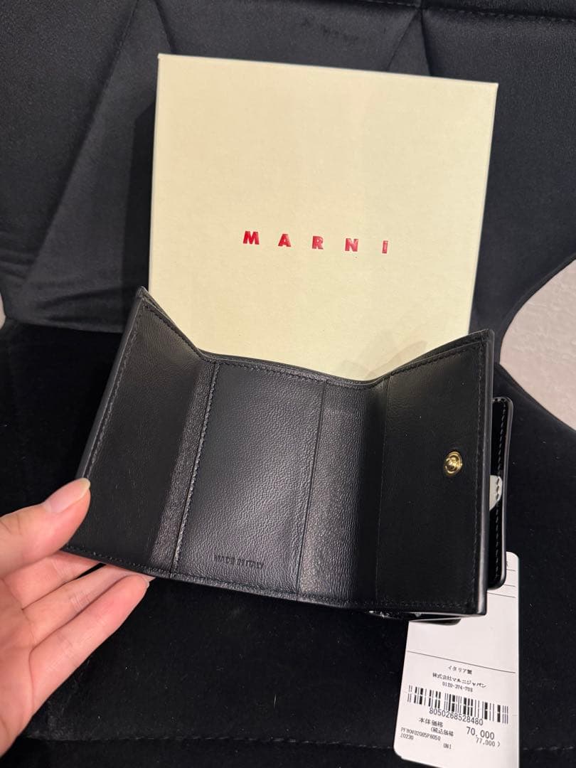 MARNI ドット柄 三つ折り財布