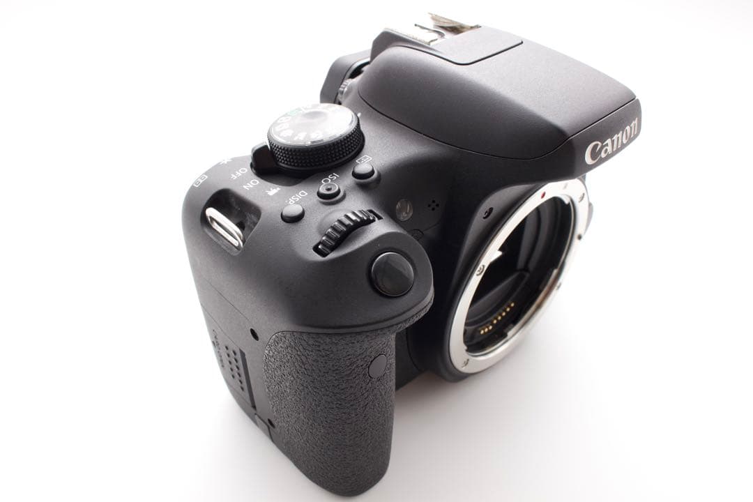 美品✨Canon EOS Kiss X8i 標準レンズキット　Wi-Fi機能