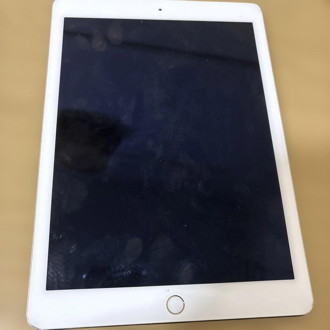 iPad ゴールド 本体