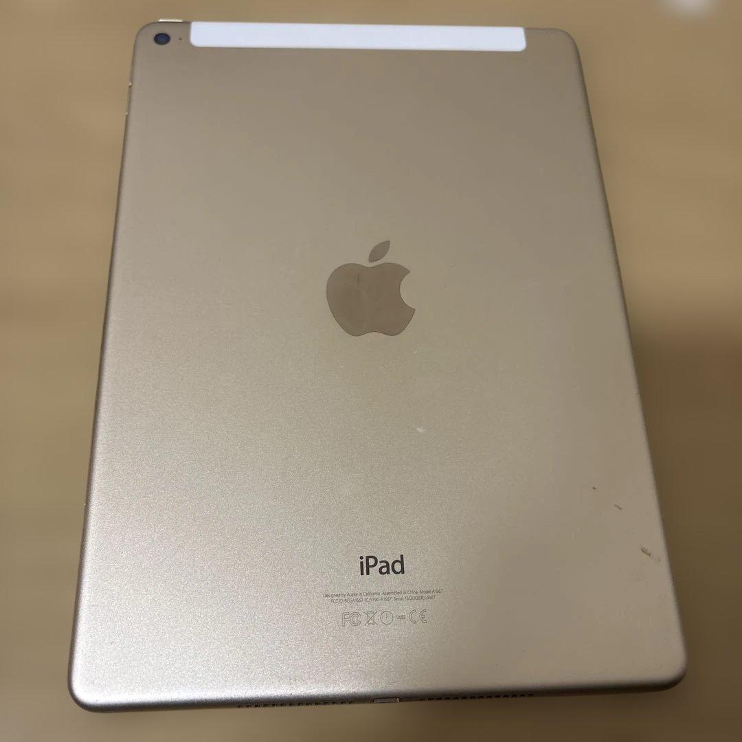 iPad ゴールド 本体