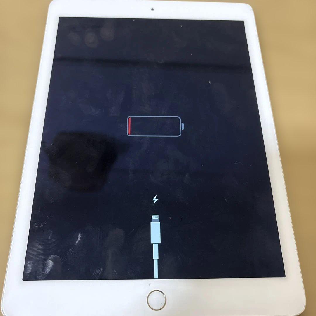 iPad ゴールド 本体