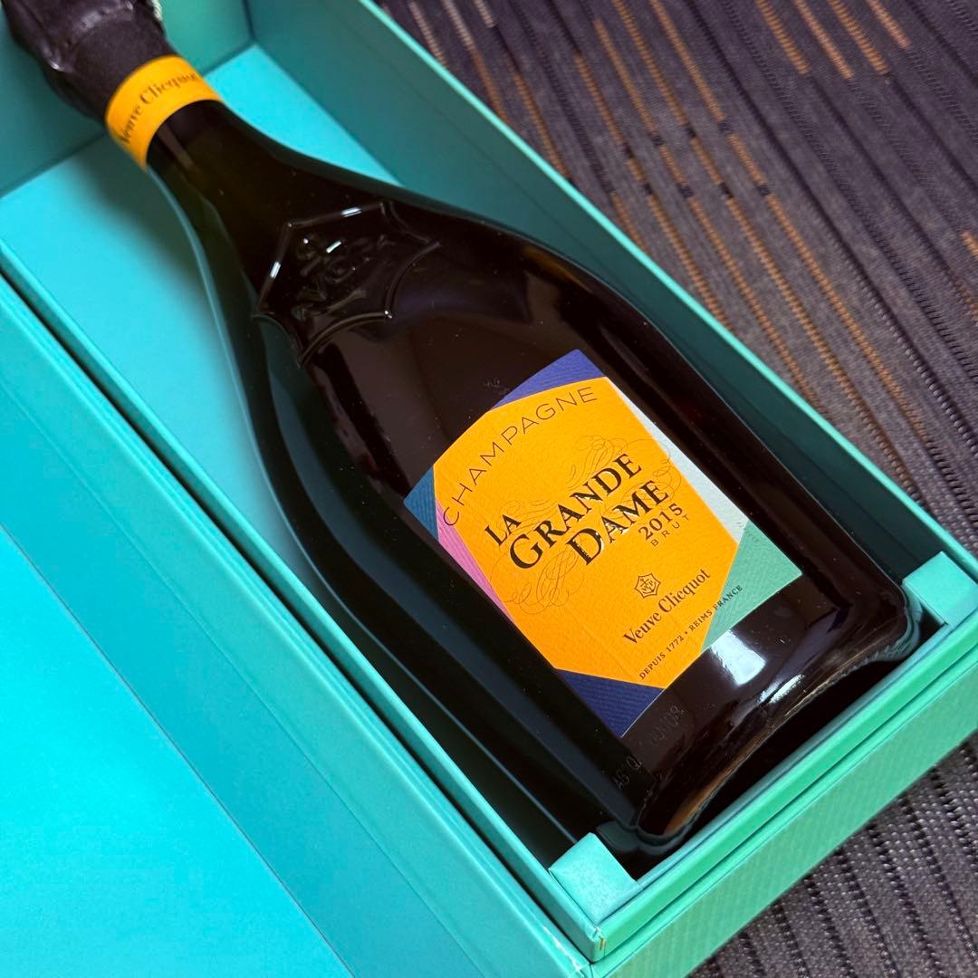 LA GRANDE DAME 2015 シャンパン 750ml