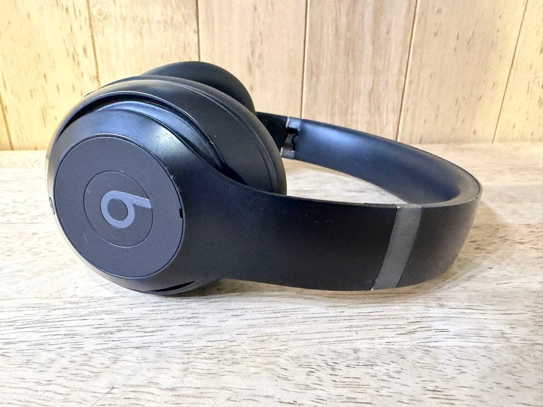 Beats Studio Pro ブラック　ワイヤレスヘッドホン