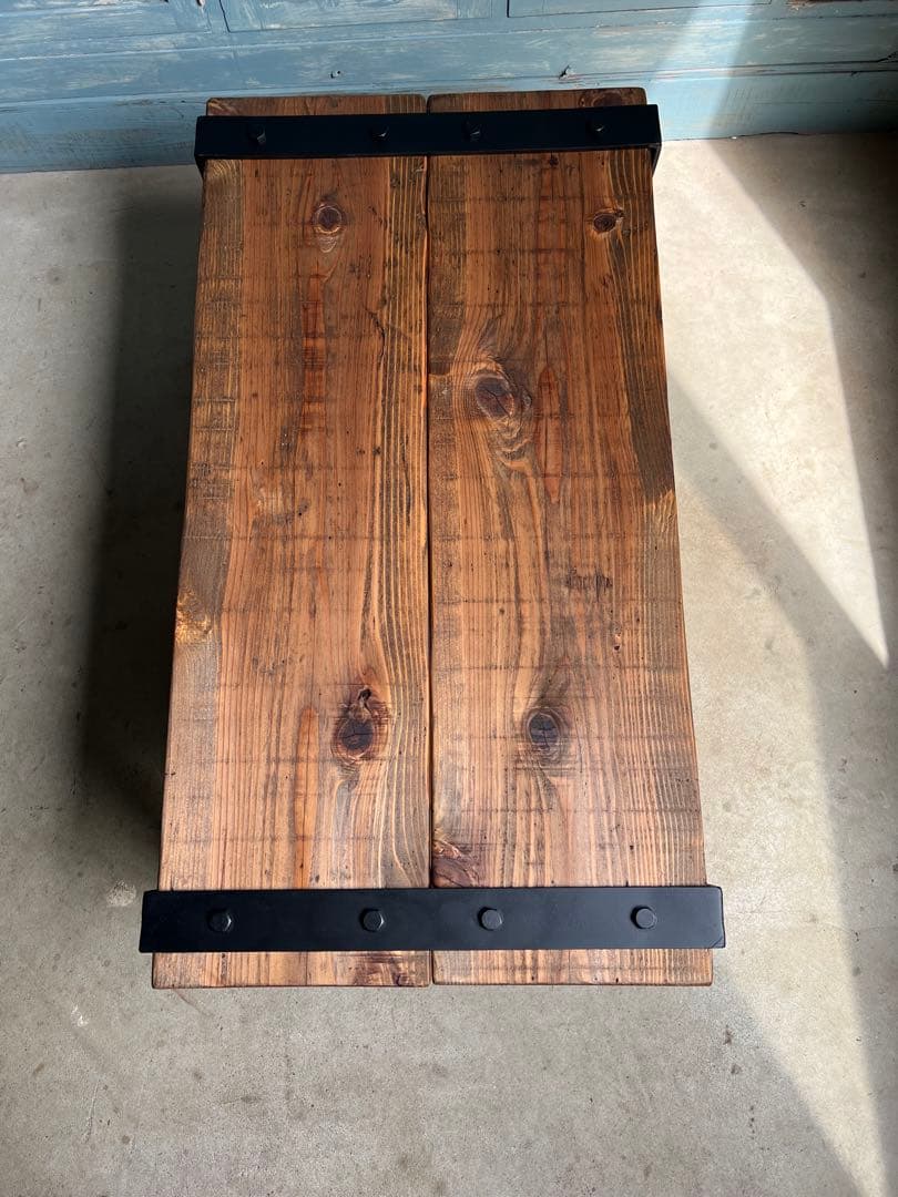 アイアンテーブル　ローテーブル　アイアン家具