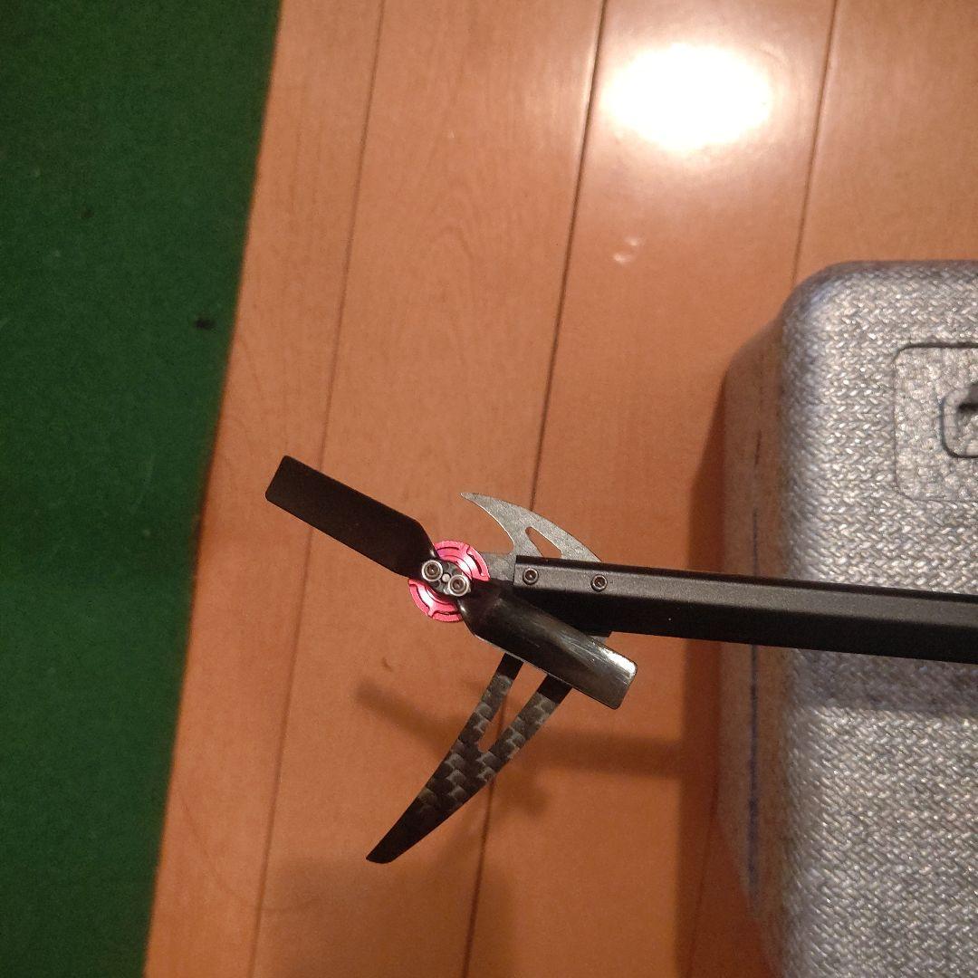 パン、OMPHOBBY M2 ヘリコプター ピンク/ブラック未使用に近い！