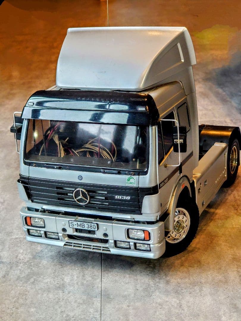 1/14 タミヤ メルセデスベンツ 1838LS ライト点灯 動作確認済み