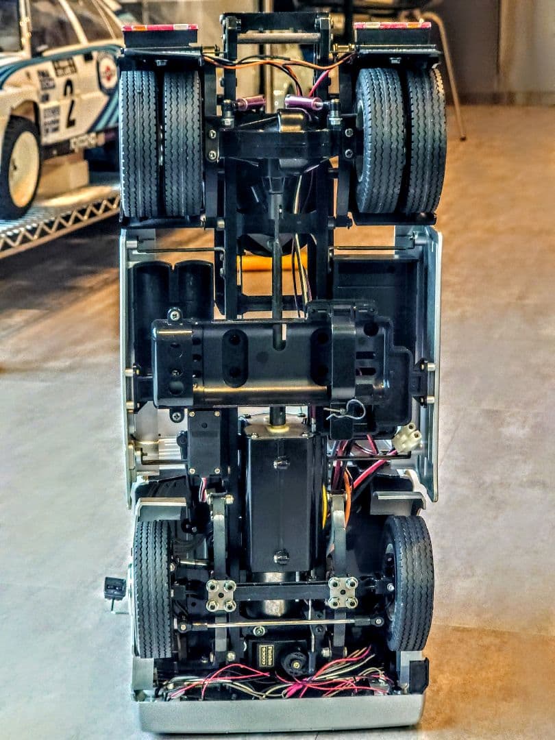 1/14 タミヤ メルセデスベンツ 1838LS ライト点灯 動作確認済み