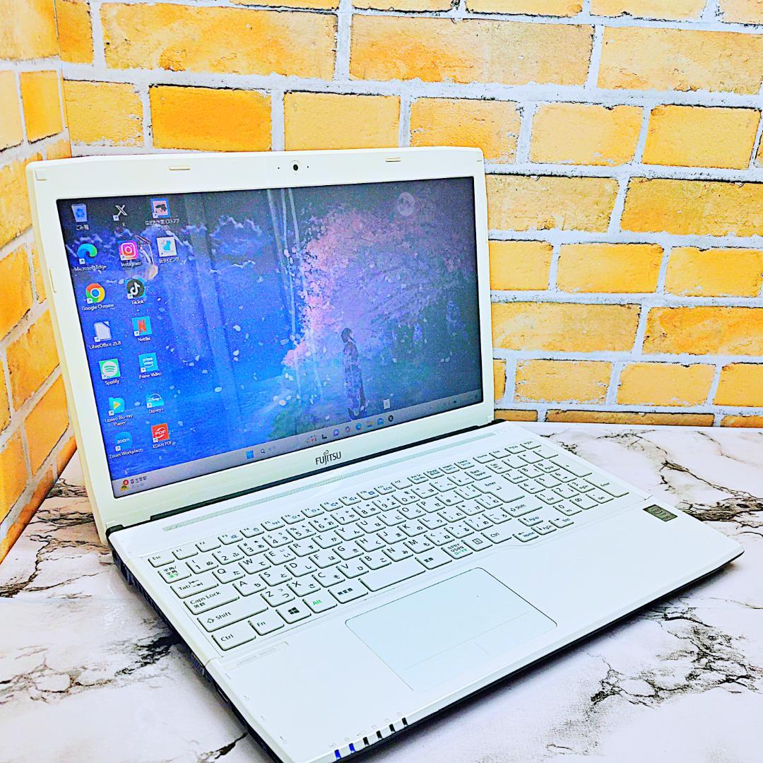 大容量SSHD1000GB❤️最強Core-i7＆メモリ8G✨ハイスぺノートPC