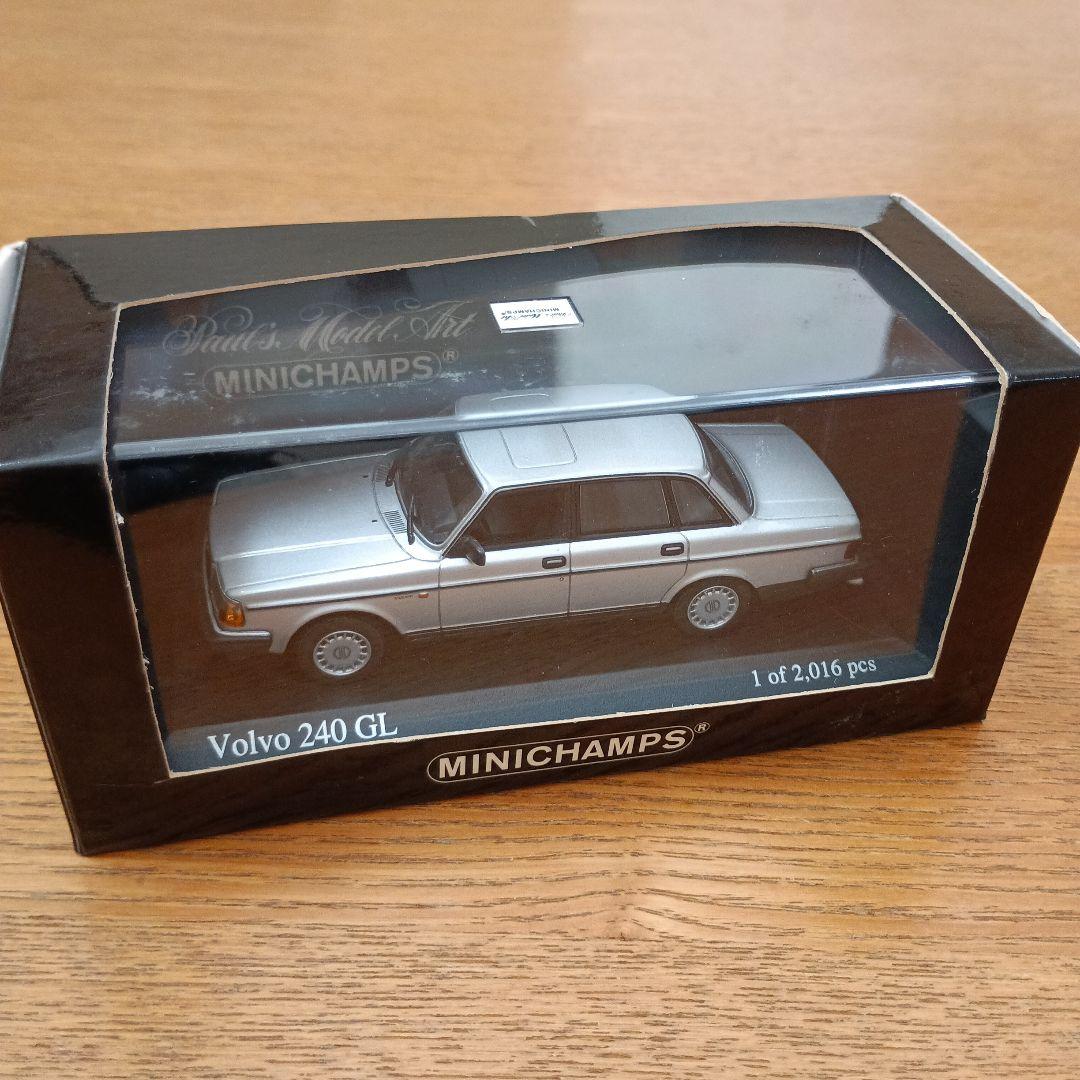ミニチャンプス製 ボルボ Volvo 240GL 1986 限定