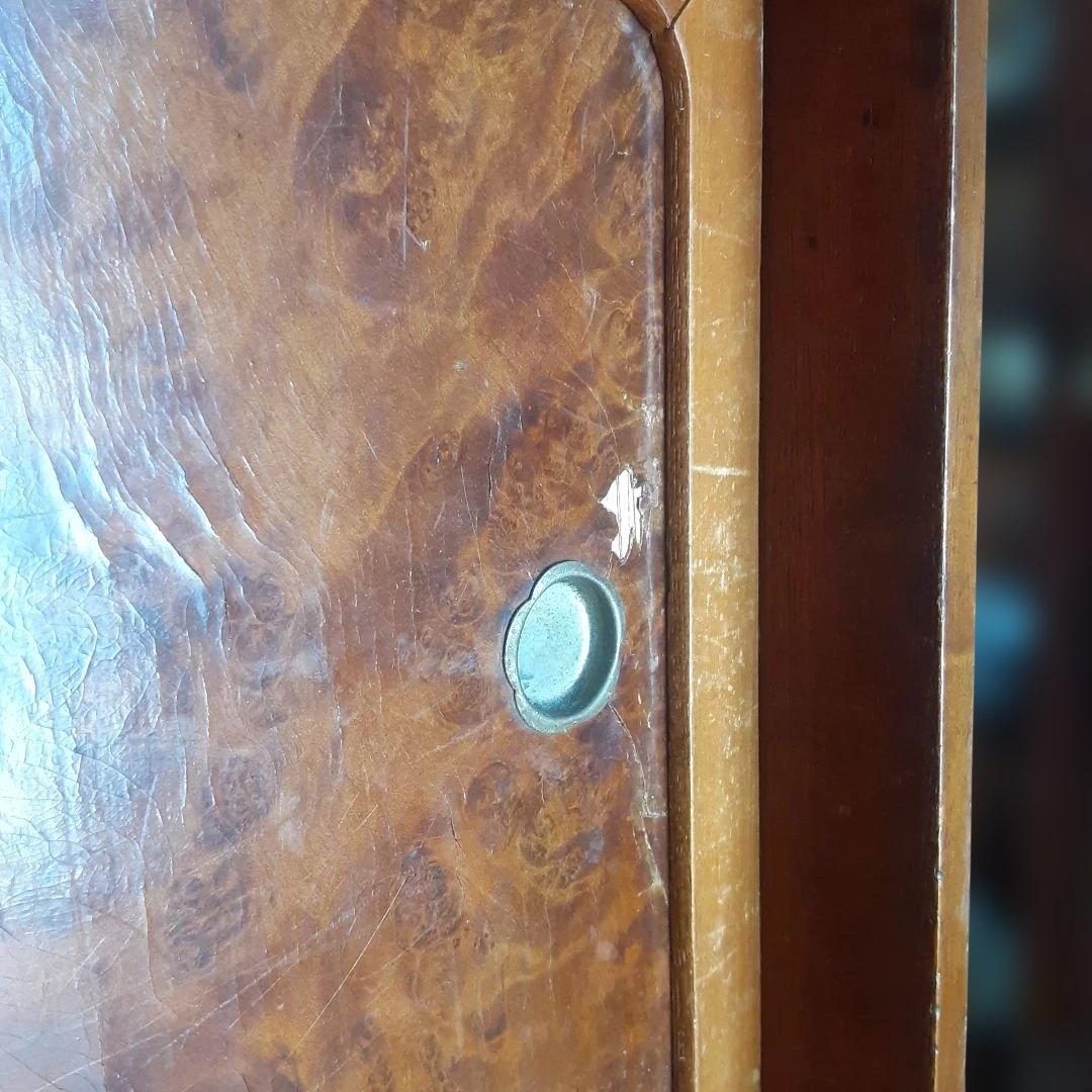 茶箪笥　アンティーク 木製キャビネット ガラス扉付き　昭和レトロ