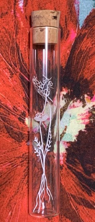 いわたまいこ　切り絵　ヒグチユウコ　ボリス雑貨店