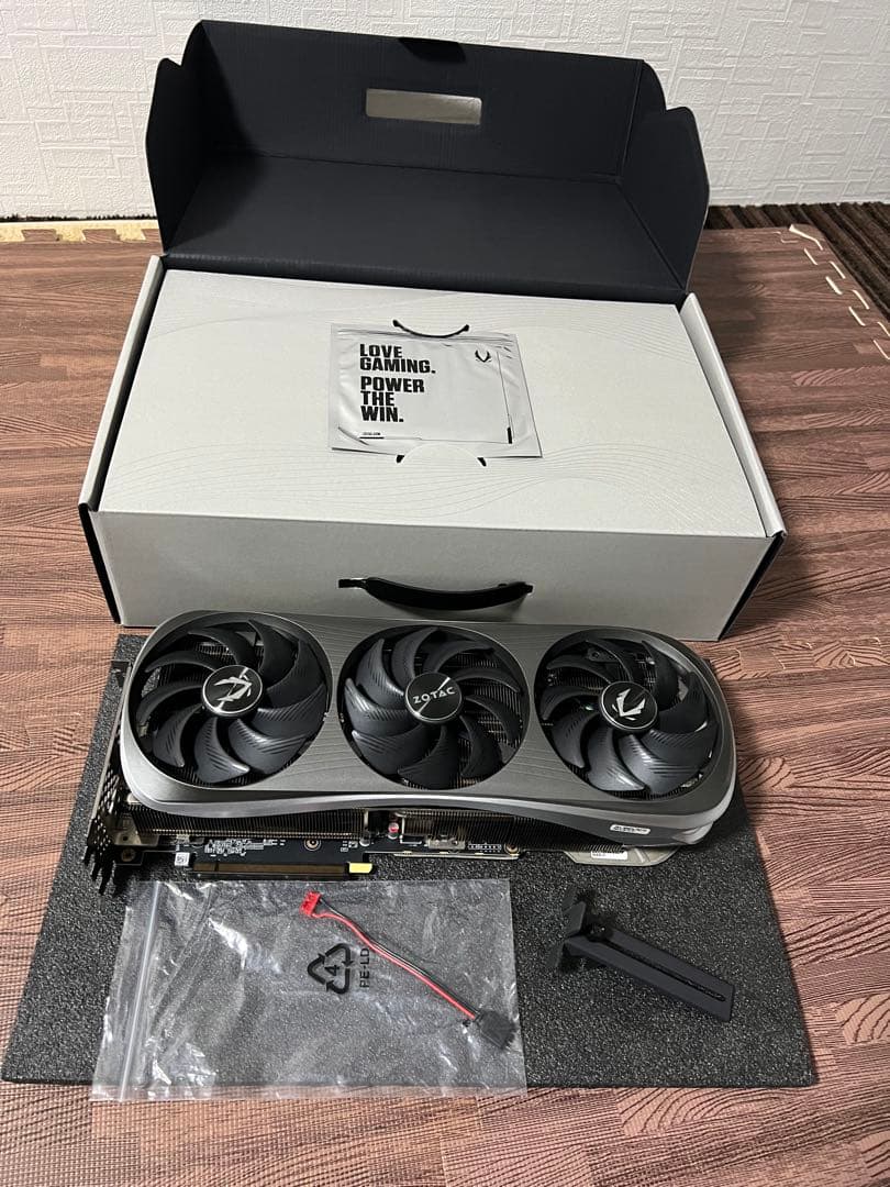 グラフィックボード・グラボ・ビデオカード ZOTAC GAMING GeForce RTX 4070 Ti