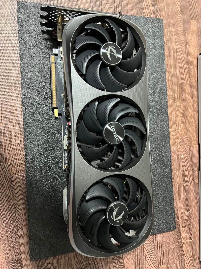 グラフィックボード・グラボ・ビデオカード ZOTAC GAMING GeForce RTX 4070 Ti