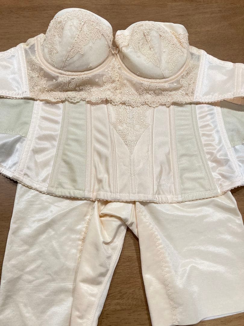 【FOURSIS&CO.】ブライダルインナー3点セット