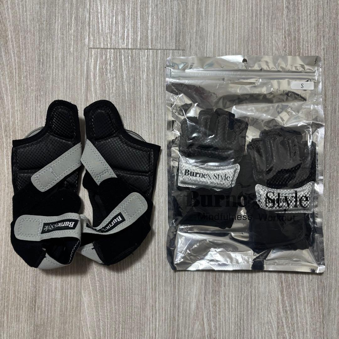 バーネススタイル 【新品未使用】グローブ Sサイズ　【1度のみ使用】シューズM