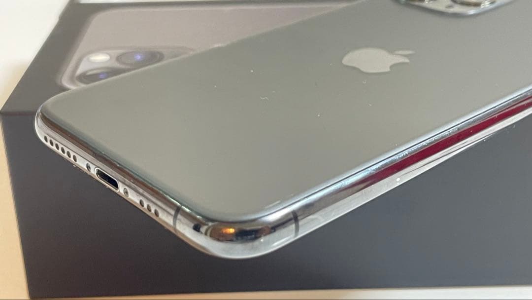 Iphone 11 PRO 256GB SIMフリー100%