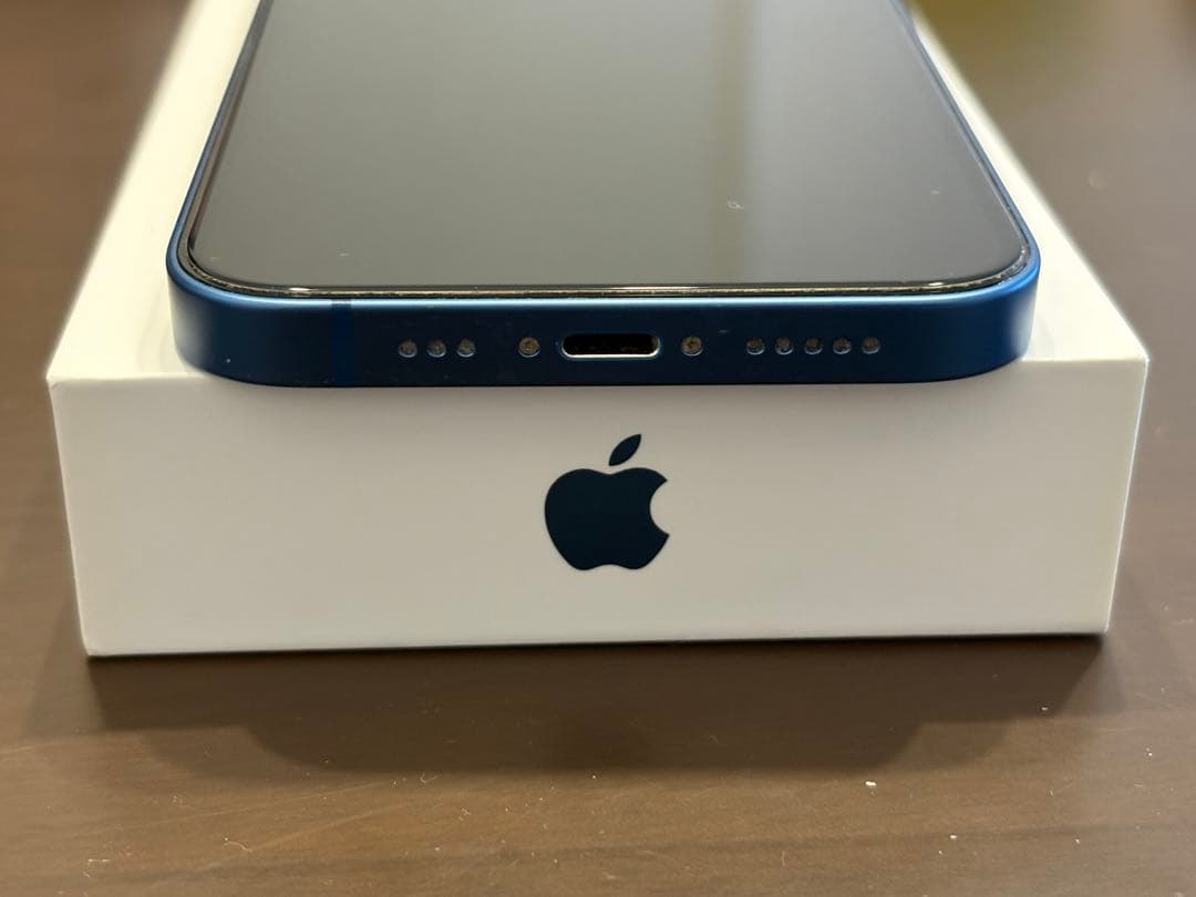 iPhone 13 512G ブルー 本体(新品ケーブル付)