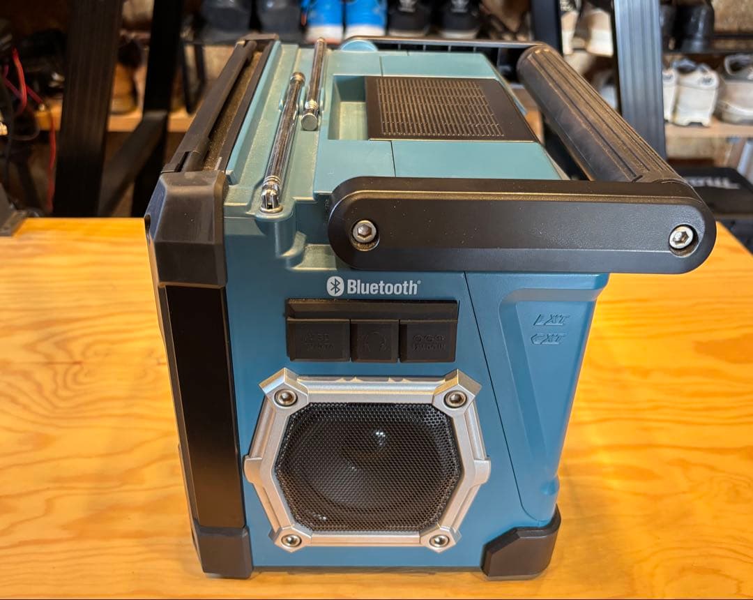 Makita ポータブルテレビ ラジオ Bluetooth