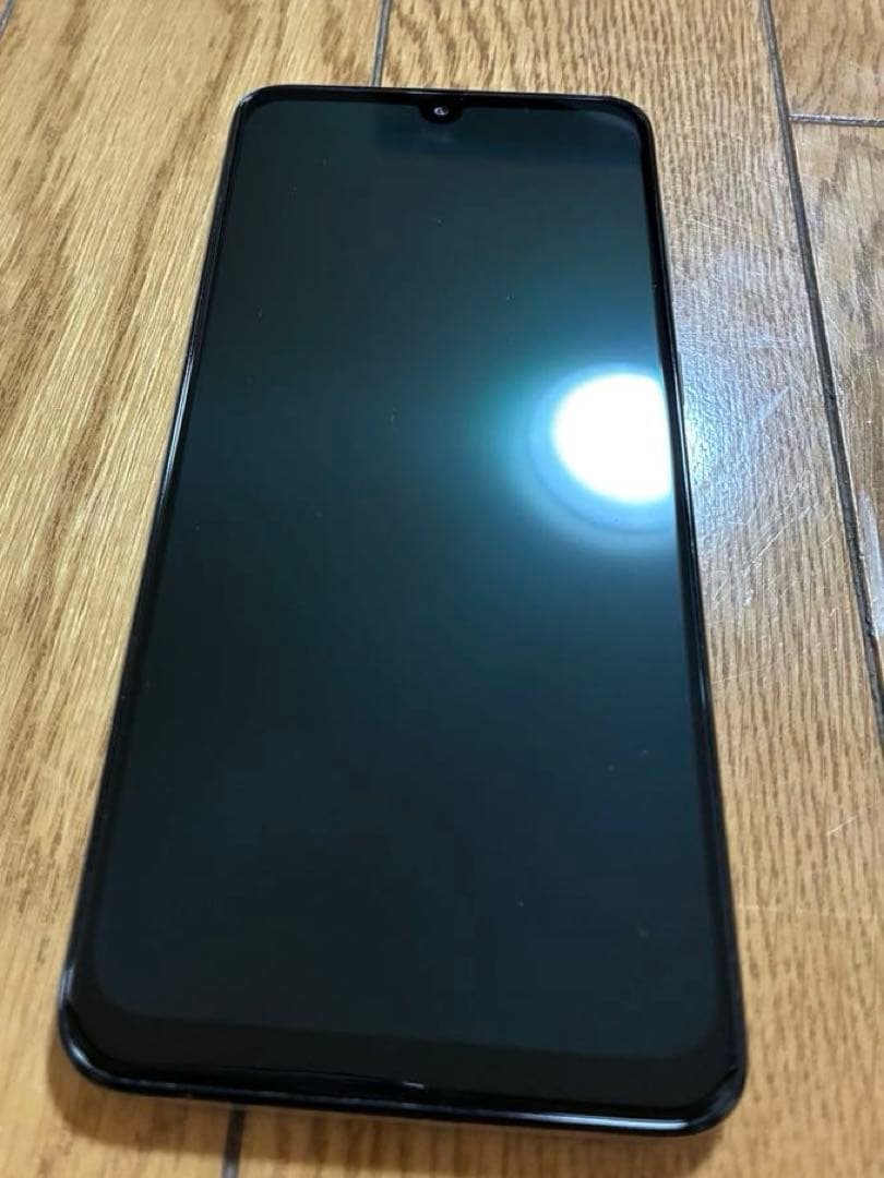 Galaxy A30 本体 ホワイト