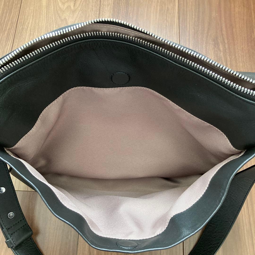 美品 イアパピヨネ スワローマチショルダーバッグ