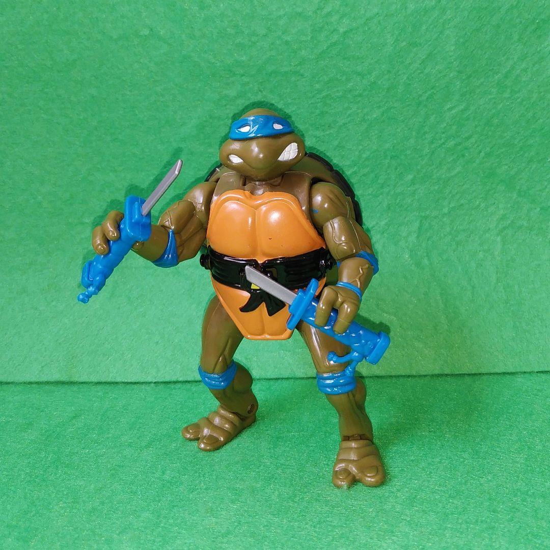 ミュータント　ニンジャ　タートルズ　レオナルド　ラファ　マイキー　ドナテロ