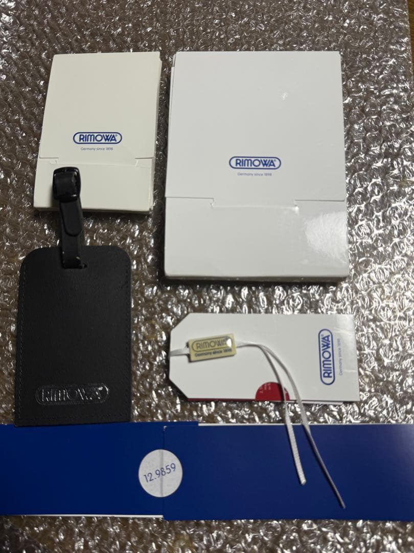 リモワ、サルサ大型キャリーケース 4輪電子タグ付