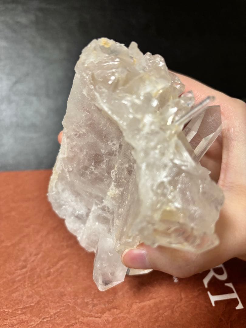 水晶クラスター(アメリカ・アーカンソー州産)