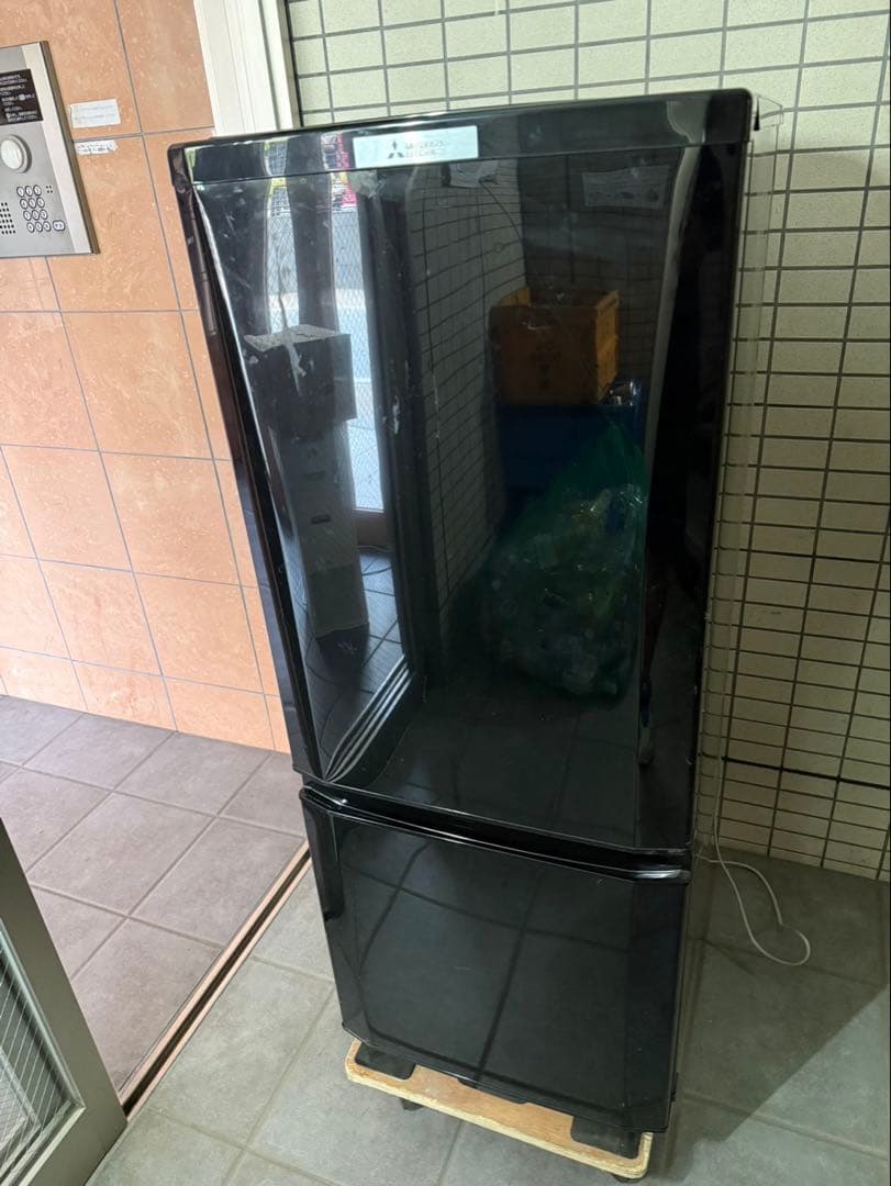 三菱ノンフロン冷凍冷蔵庫 MR-P15A-B 2017年製