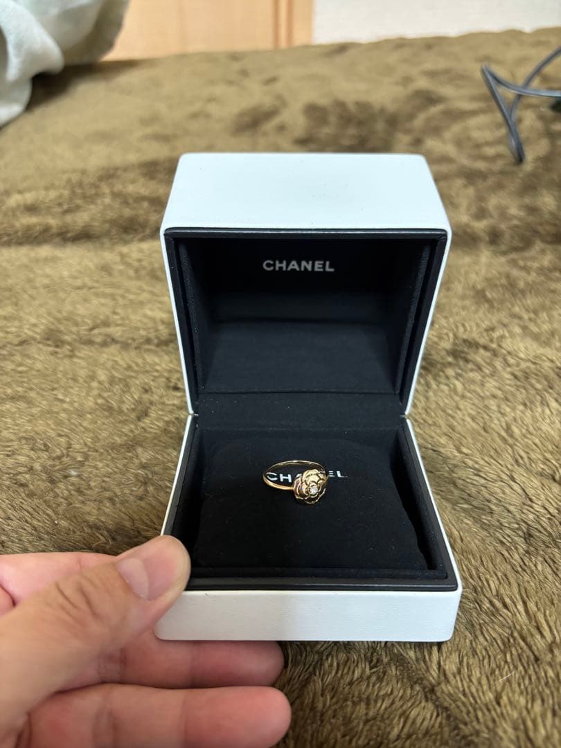 再値下げ‼️ CHANEL カメリアリング　53