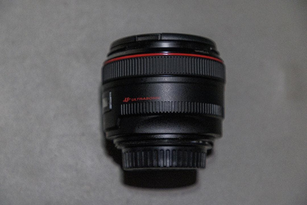上*希様 送料無 美品　ジャンク　部品取り　中古レンズCANON EF50mm