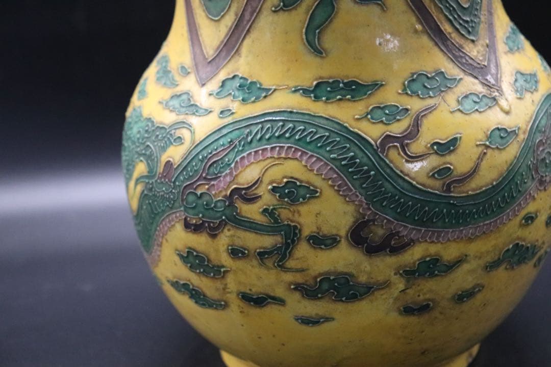 江戸　交趾釉　龍鳳紋瓶　永楽交趾釉　送料込み0919