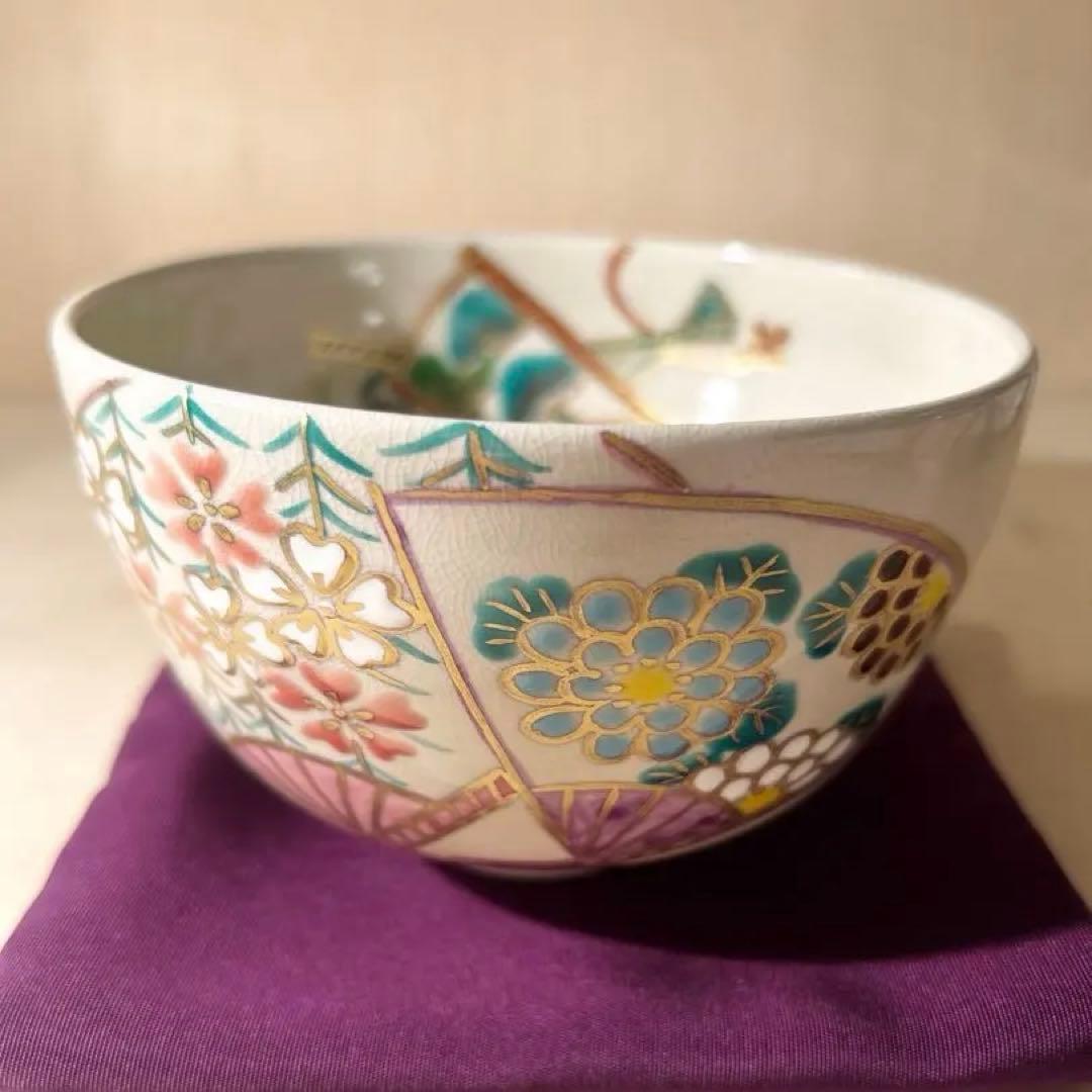 京焼　色絵　扇面　吉祥四季草花紋　四季草花　抹茶茶碗