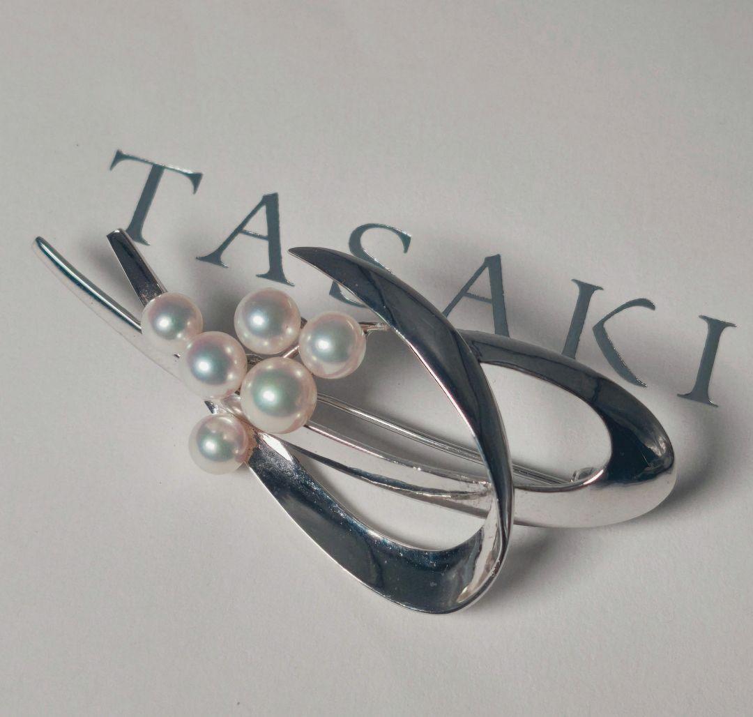 【美品 高級◎】タサキ ブローチ パール 6珠 フォーマル T刻印 冠婚葬祭