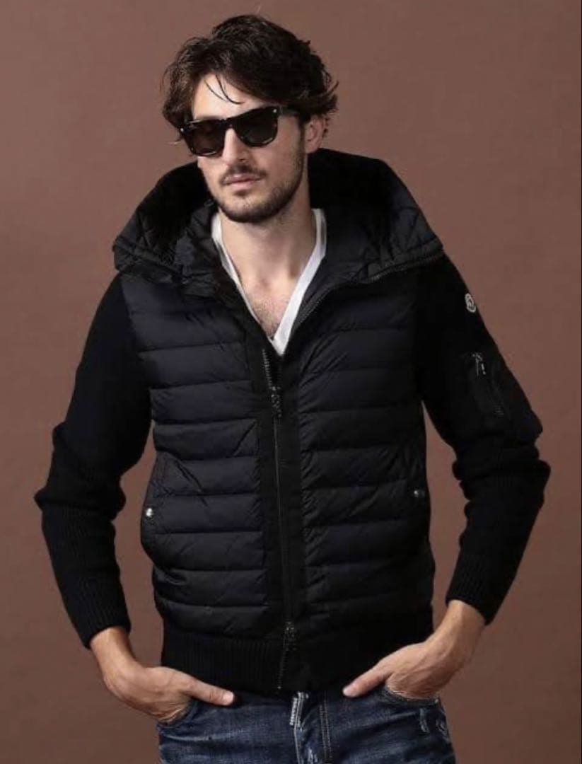 MONCLERニットダウン　黒