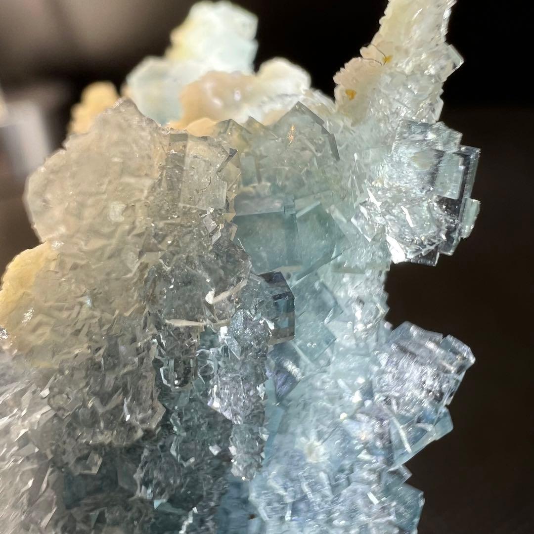 ヤオガンシャン産　「雪の城」「天使像」フローライト　シュガーフローライト