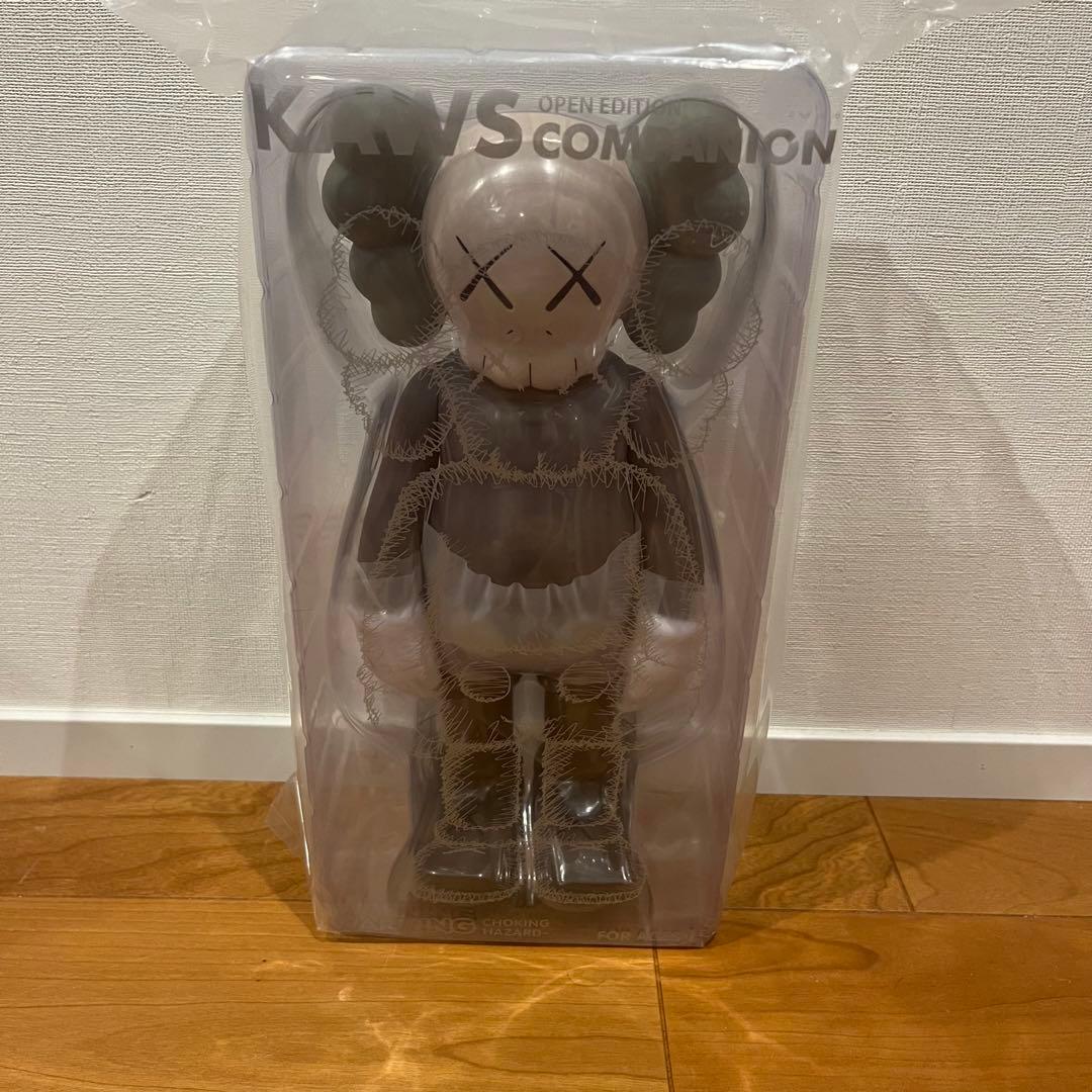 送料無料 新品 正規品 KAWS BROWN フィギュア カウズ