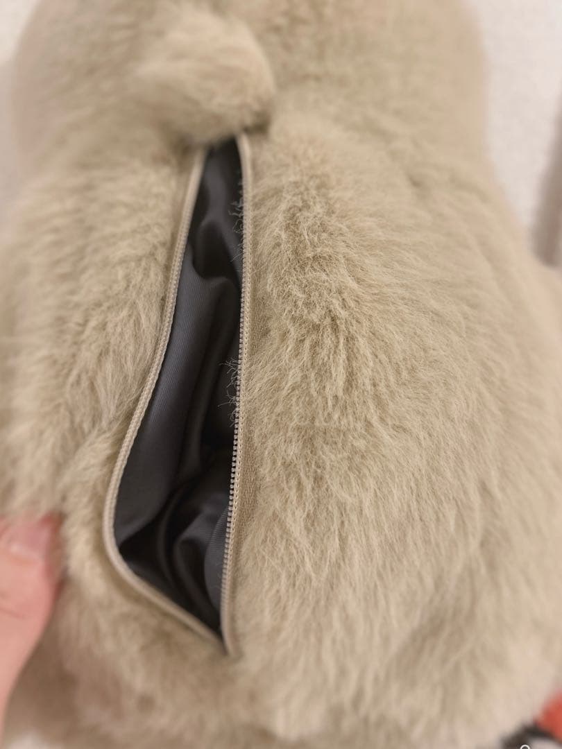 くまの人形バッグ