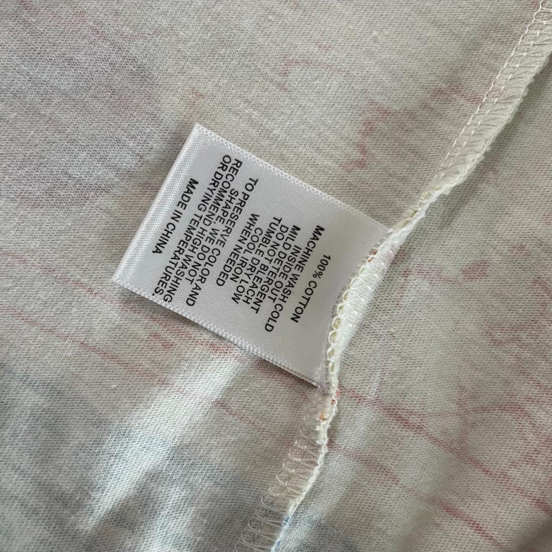 RED HOT CHILI PEPPERS UNLIMITED Tシャツ